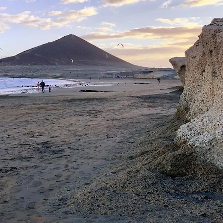 The Circular - Jacuzzi, Hiking & Vineyards 别墅