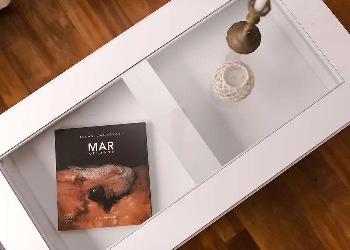 The Circular - Jacuzzi, Hiking & Vineyards