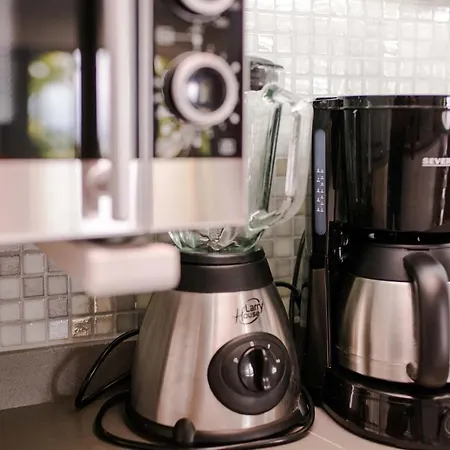 Willa The Circular - Jacuzzi, Hiking & Vineyards