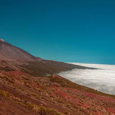 The Circular - Jacuzzi, Hiking & Vineyards *